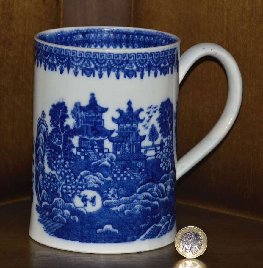 Late 19th Century Pearlware Cider Mug With Blue and White Chinoiserie